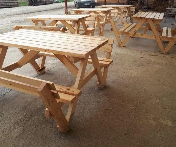 ahşap piknik masası