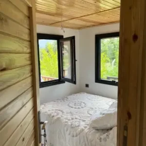 Teraslı Ücgen Dik Catı Bungalov