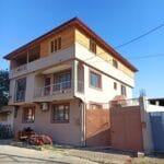 Çatı ağaç ahşap ev