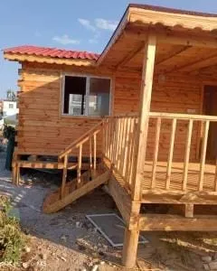 50 m2 ahşap kütük ev görseli
