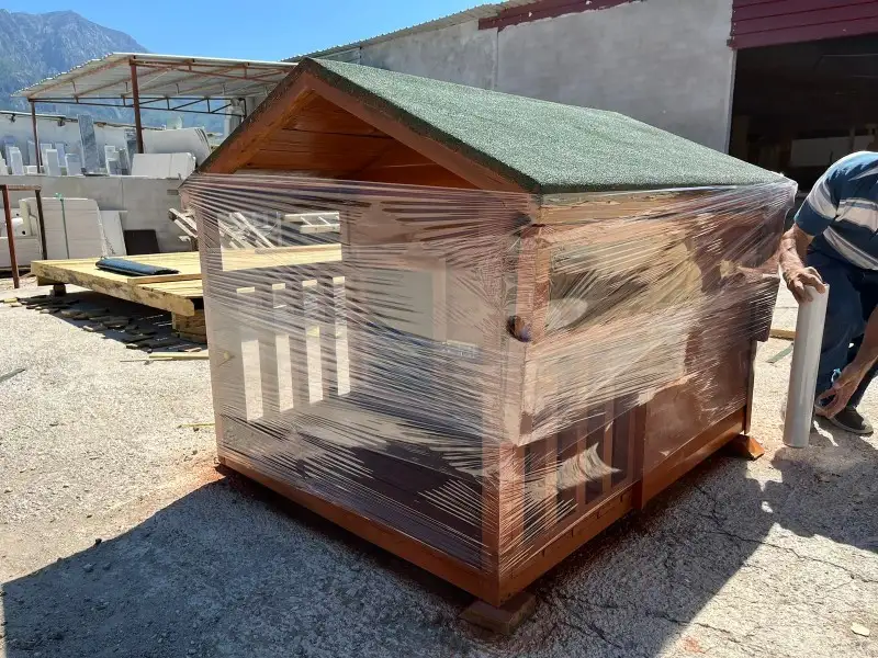 Verandalı Köpek Kulübesi - Görsel 3